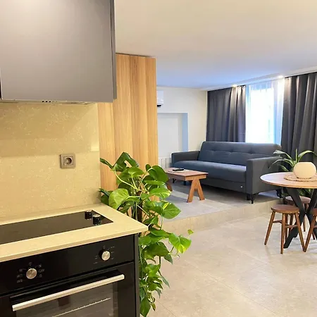 Khalkedon Apart Otel 4*