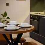 Khalkedon Aparthotel 4*