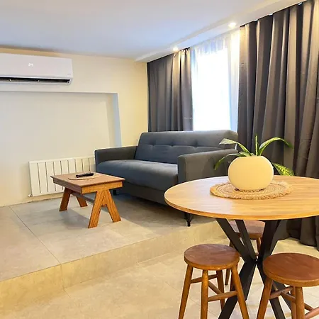 Aparthotel Khalkedon 4*