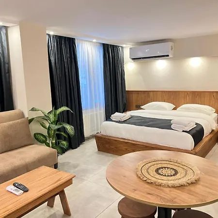 Hotel apartamentowy Khalkedon 4*